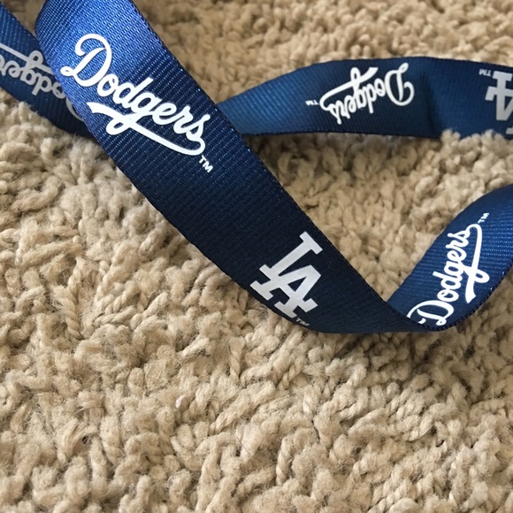 SALE! 3/15$ LA Dodgers Lanyard - Picture 5 of 6